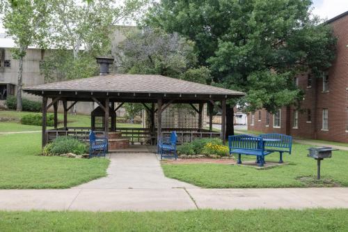 Gazebo-2