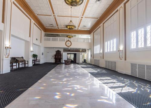 Massey Bldg 2