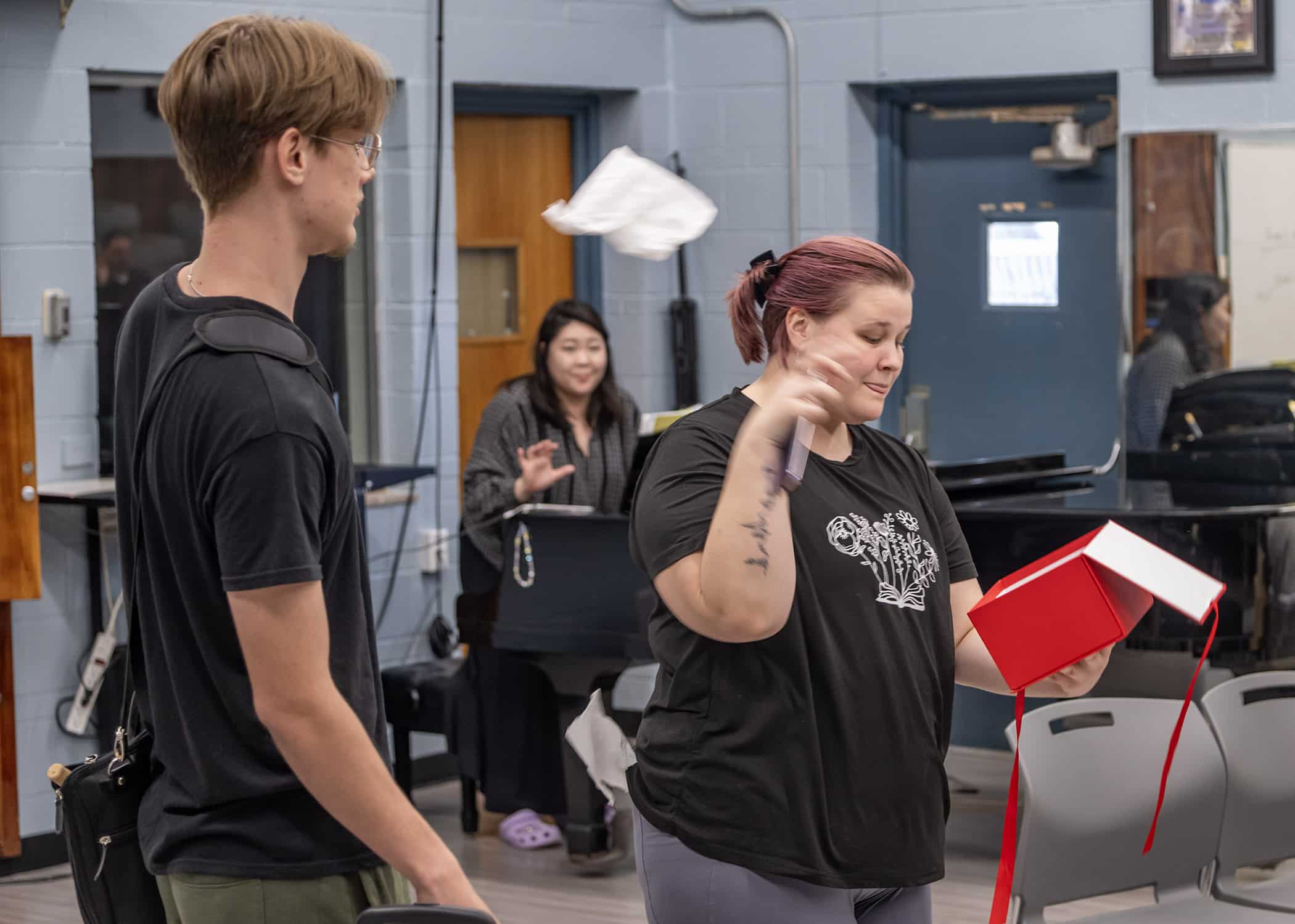 Opera Southeastern to present The Telephone and The Medium on October 11 in free performance | Southeastern Oklahoma State University - Vimarsana News