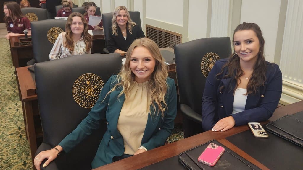 SE student group on the floor of the House of Representatives