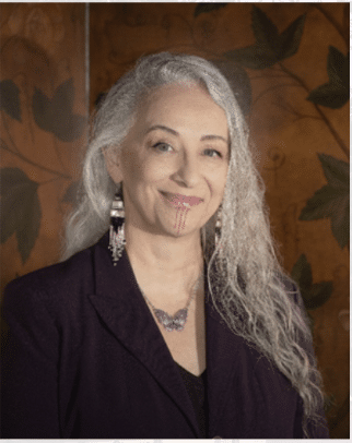 Donna Courtney Headshot