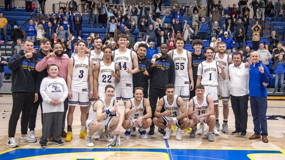 Southeastern claims regular season GAC basketball title banner