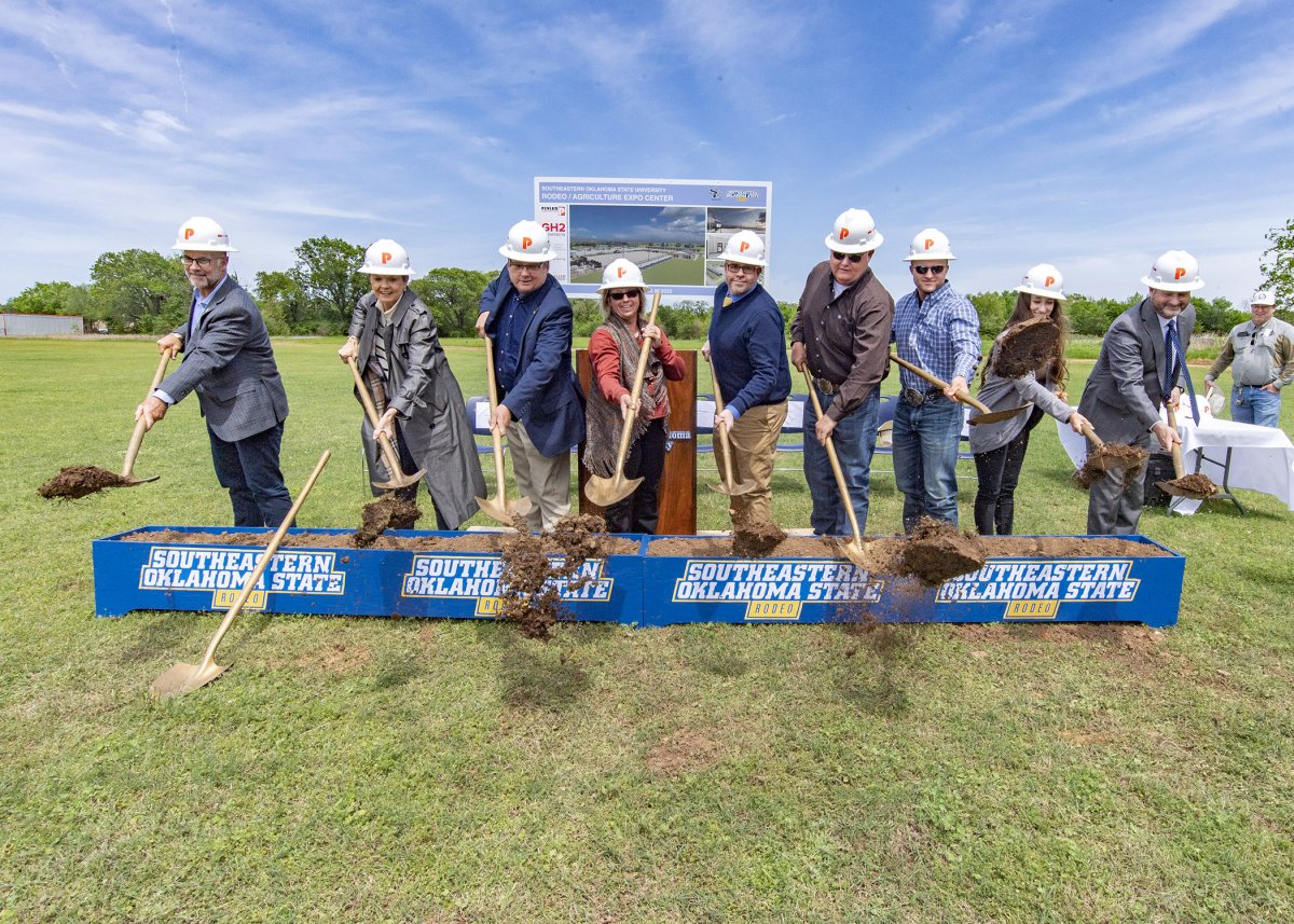 Groundbreaking held for new Rodeo/Agriculture Expo Center banner