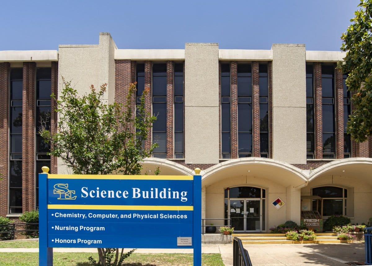 Southeastern receives $6.5 million in funding to renovate Science and Biology Buildings banner