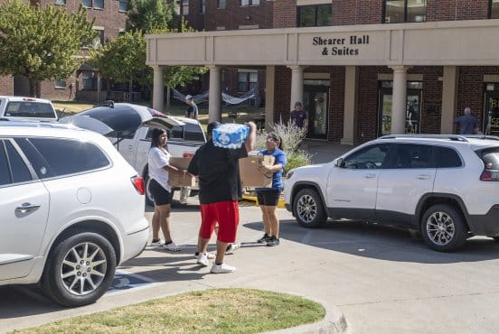 Students return to residence halls Thumbnail