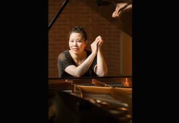 Pianist Shuo-Hui Sophie Hung Thumbnail