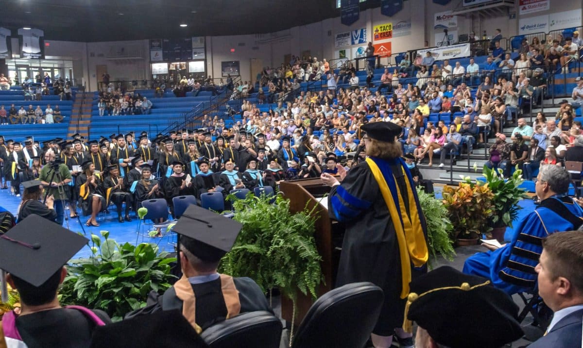 Southeastern fall commencement ceremonies to be held on Friday and Saturday banner