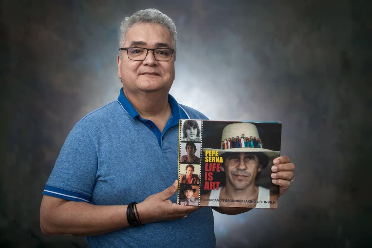 Southeastern department chair Dr. Rolando Díaz contributes to new book on life of Pepe Serna banner