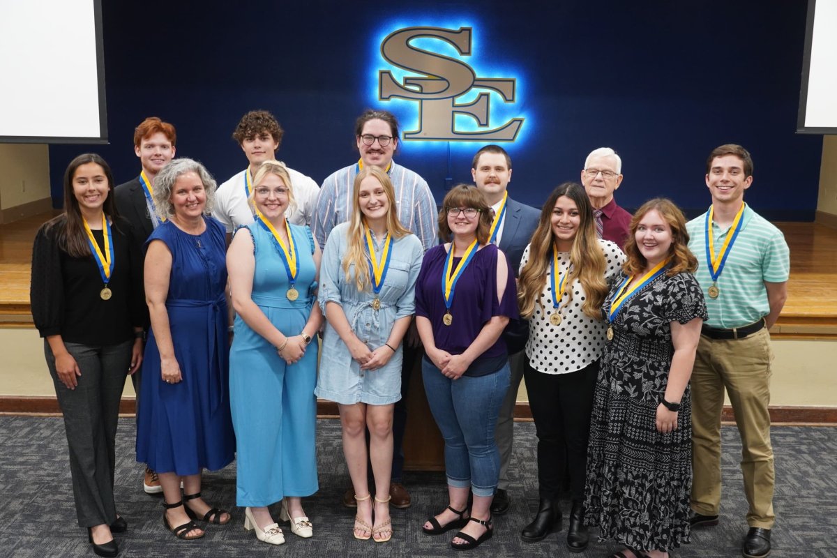 Southeastern Honors Program banquet lauds 2024 graduates banner