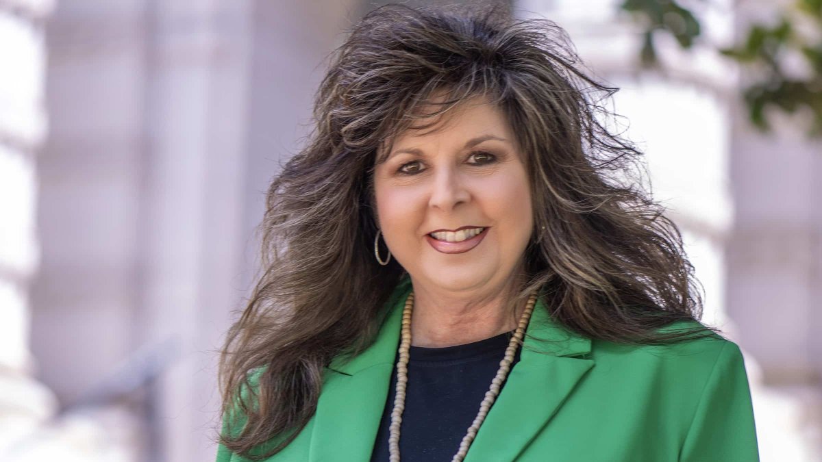 Stephanie Davison named Executive Director of Alumni Relations and Career Services at Southeastern banner