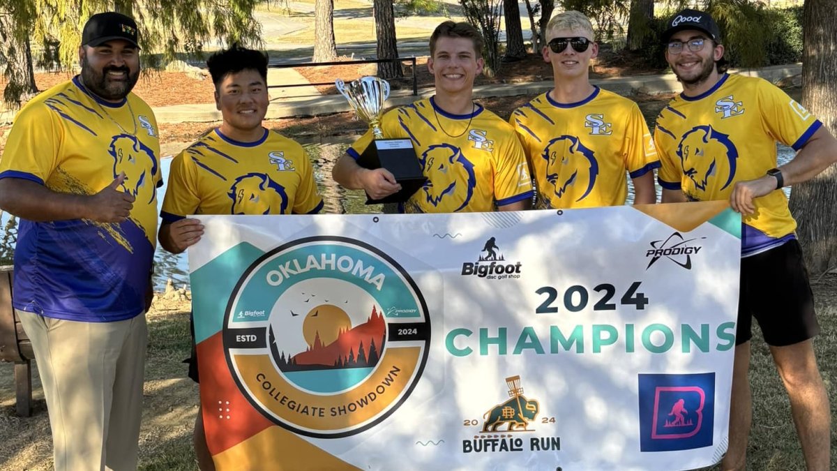 SE Disc Golf Club earns Division 2 championship at Oklahoma Collegiate Showdown banner