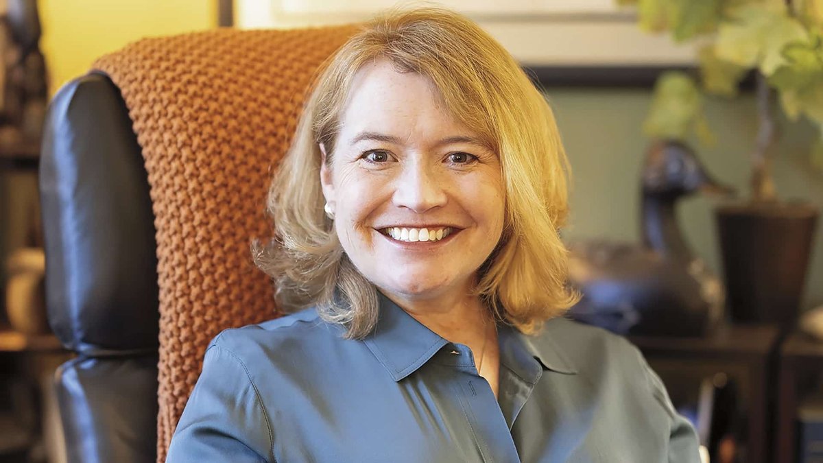 SE alumna Amanda Cobb-Greetham to hold signing event for Little Big Girl on December 3 at Semple Family Museum banner