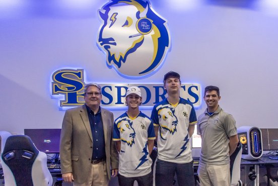 SEsports celebrates program’s first national championship Thumbnail