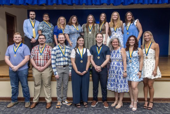 Southeastern Honors Program celebrates 2026 graduates at annual banquet Thumbnail