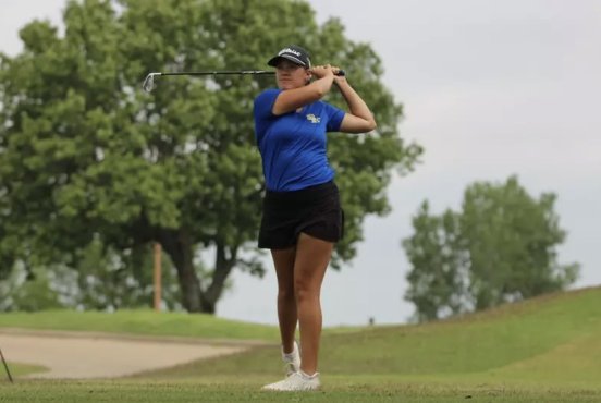 Women’s Golf: Button finishes second at Regional, punches ticket to National Tournament Thumbnail