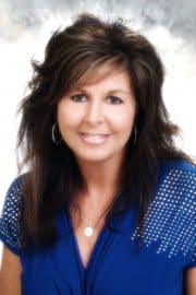 Davison, Stephanie Bio Image