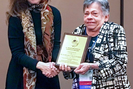 Dr. Barbara McClanahan of Southeastern receives service award from national literacy organization Thumbnail