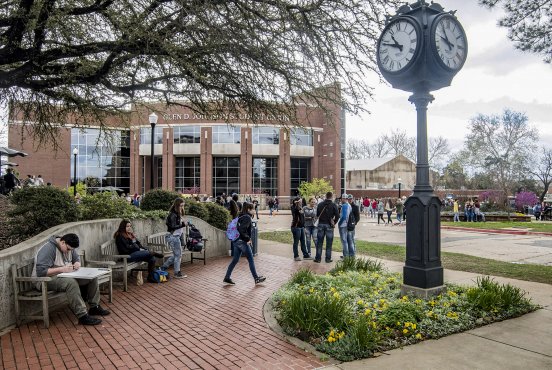 Southeastern holds the line on tuition, other costs for third year in a row Thumbnail