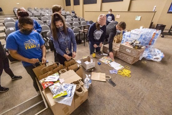 Southeastern participates in community service activities on MLK Day Thumbnail