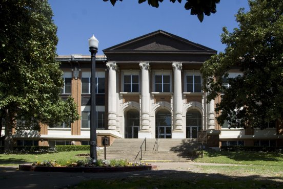 First United Bank, Southeastern recognize area high school students Thumbnail