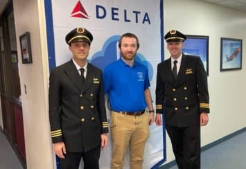 Delta signs first Southeastern aviation student as part of career path pilot program Thumbnail